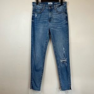 listing-status-banner